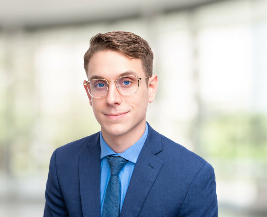 Zachary Davina